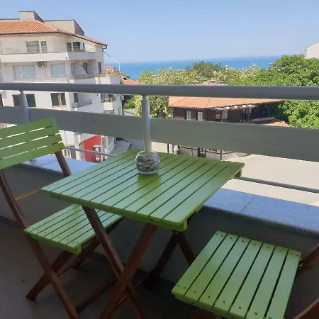 Hiora Vasiliko 사레보