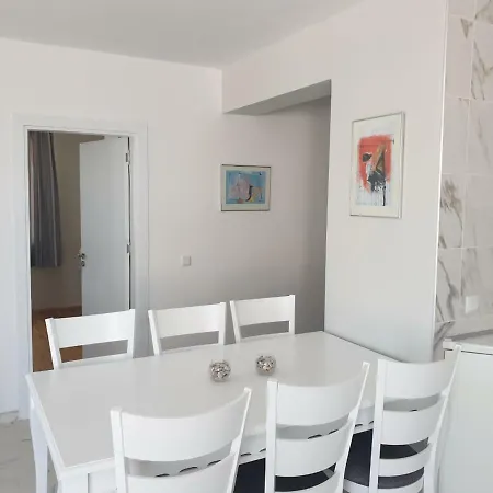 Hiora Vasiliko Apartman