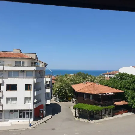 Hiora Vasiliko 公寓 *