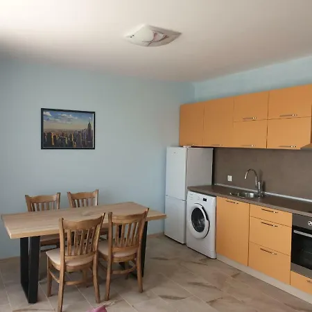 Apartamento Hiora Vasiliko Carevo