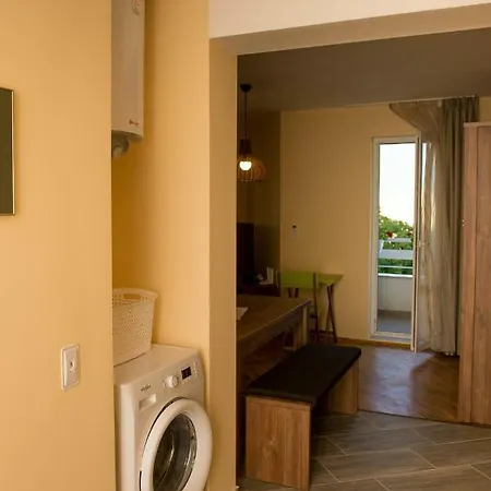 Hiora Vasiliko Apartamento