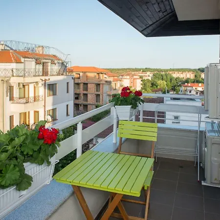 Apartamento Hiora Vasiliko Carevo