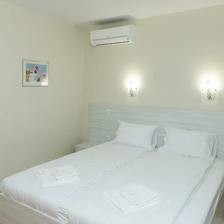 公寓 Hiora Vasiliko *