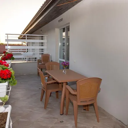 Hiora Vasiliko Apartmán