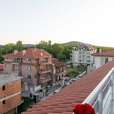 Hiora Vasiliko 茨雷沃