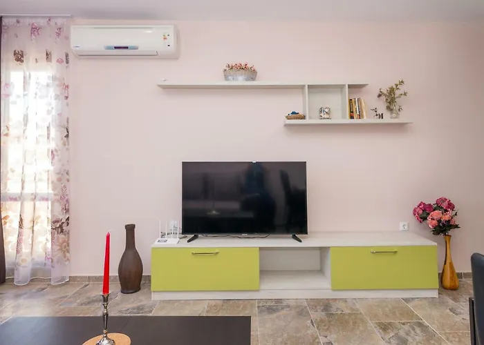 Hiora Vasiliko Appartamento *